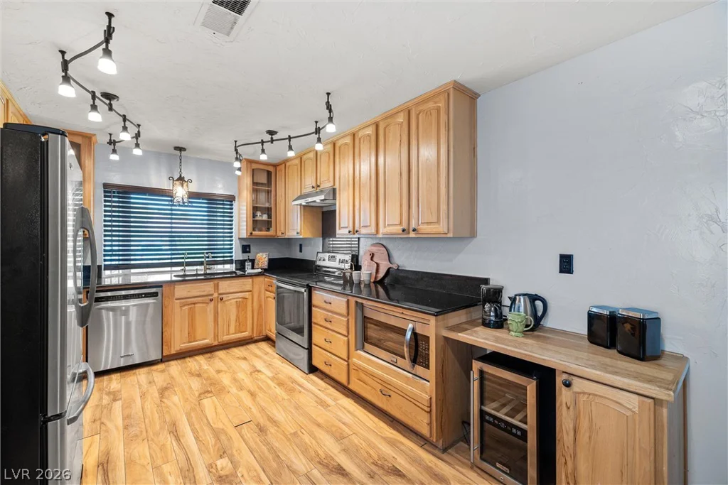 1704 Cameron, Las Vegas, NV 89102