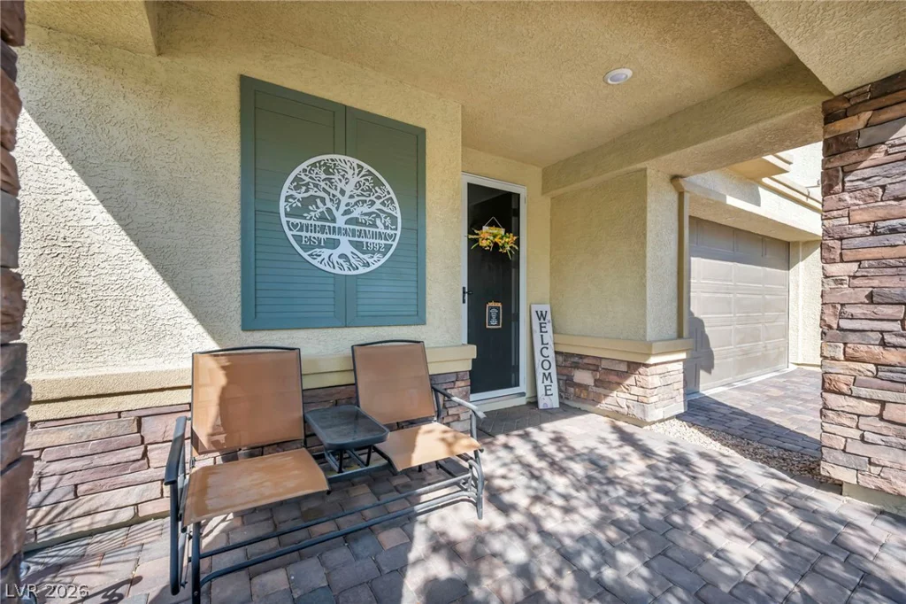 4817 Royal Magnolia, North Las Vegas, NV 89031