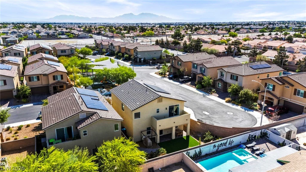 4817 Royal Magnolia, North Las Vegas, NV 89031