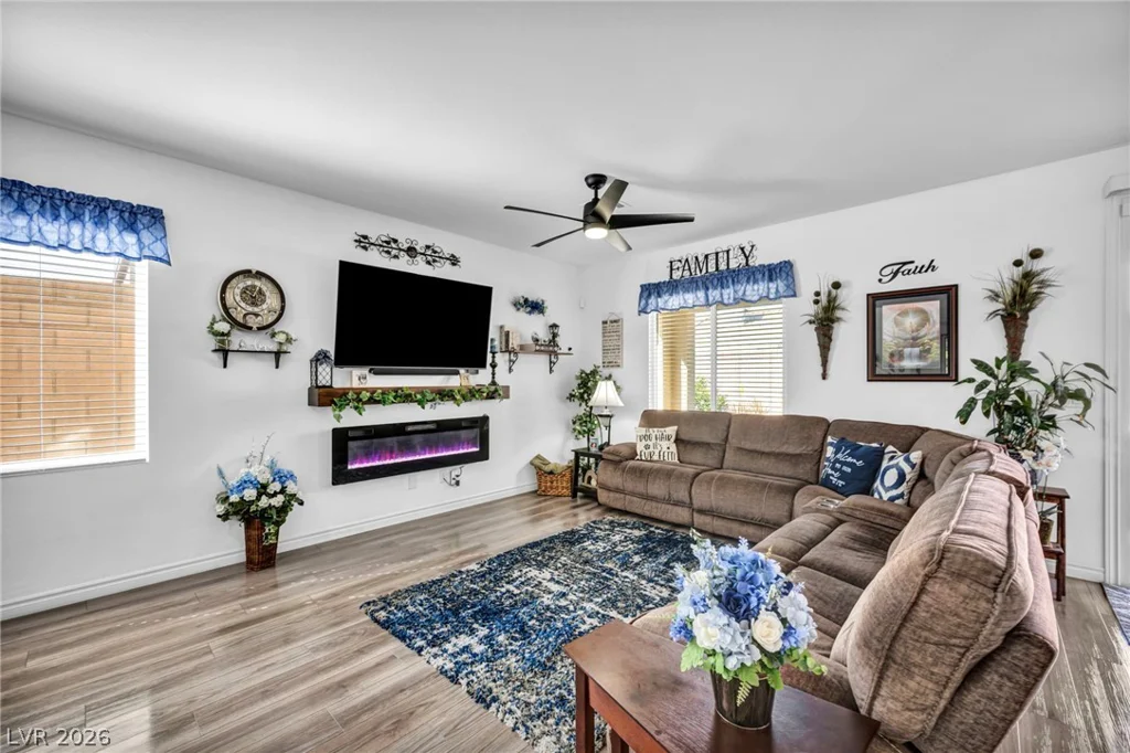 4817 Royal Magnolia, North Las Vegas, NV 89031