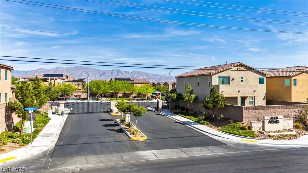 4817 Royal Magnolia, North Las Vegas, NV 89031