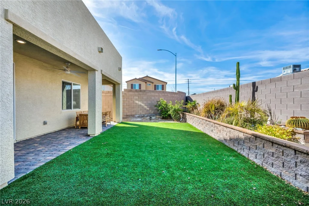4817 Royal Magnolia, North Las Vegas, NV 89031