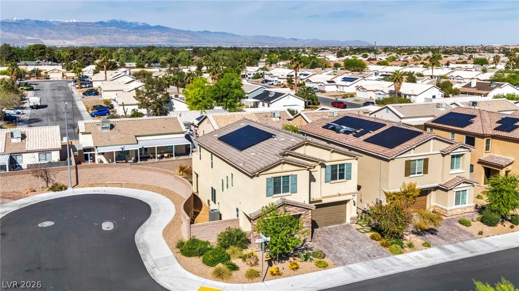 4817 Royal Magnolia, North Las Vegas, NV 89031
