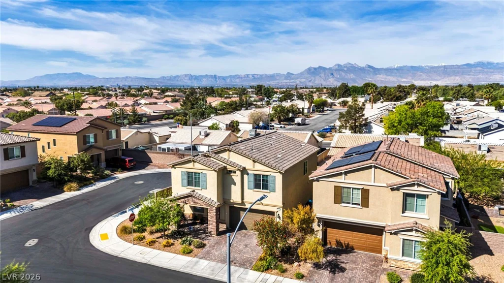 4817 Royal Magnolia, North Las Vegas, NV 89031