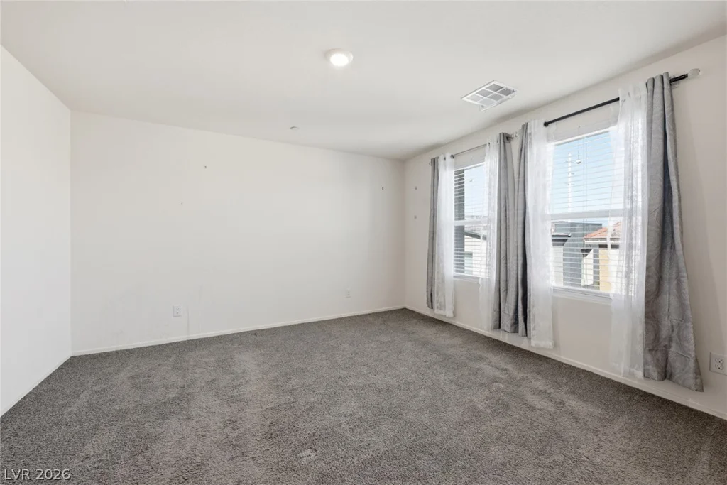 6916 Stratham Hill, Las Vegas, NV 89166
