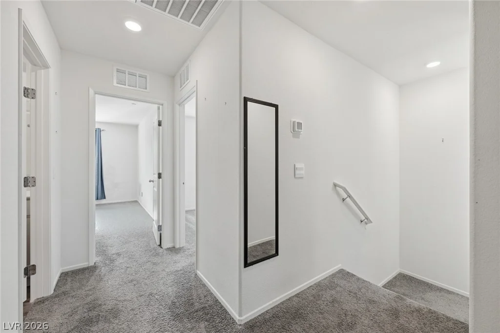 6916 Stratham Hill, Las Vegas, NV 89166
