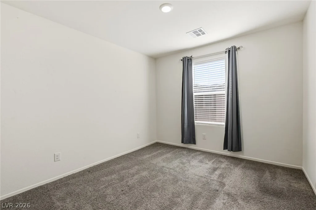 6916 Stratham Hill, Las Vegas, NV 89166