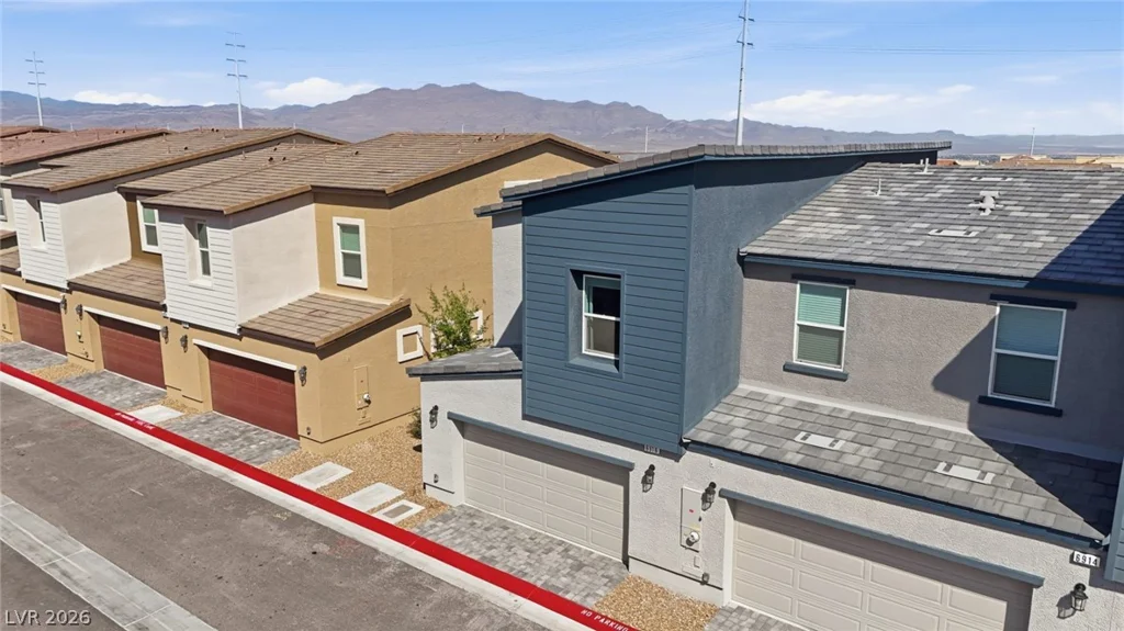 6916 Stratham Hill, Las Vegas, NV 89166