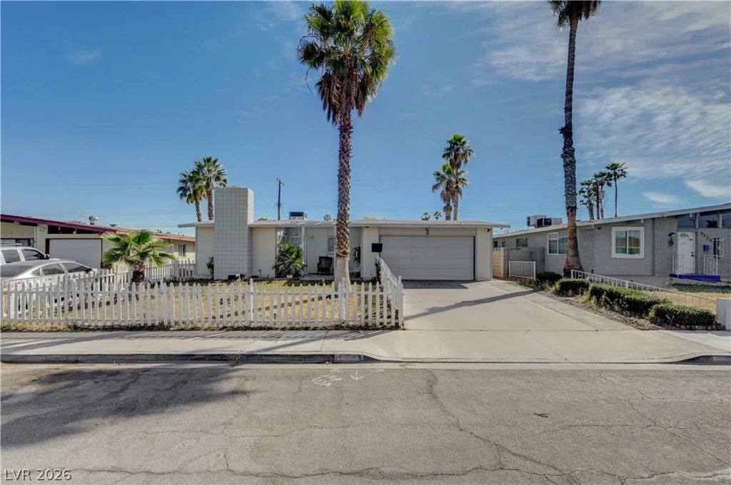 6325 Parsifal, Las Vegas, NV 89107