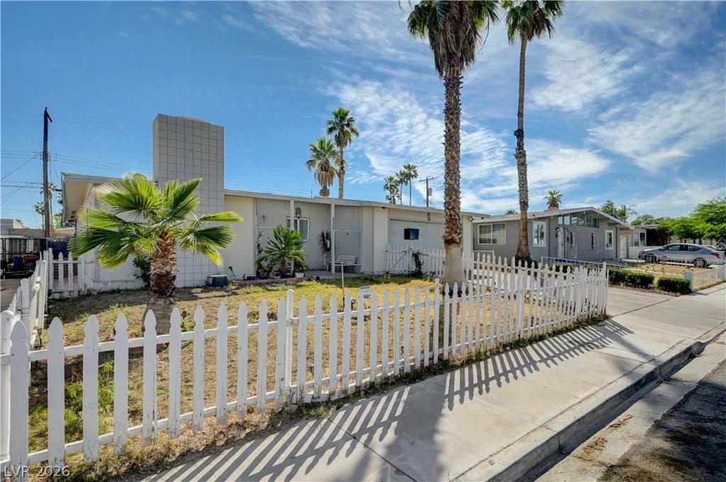 6325 Parsifal, Las Vegas, NV 89107