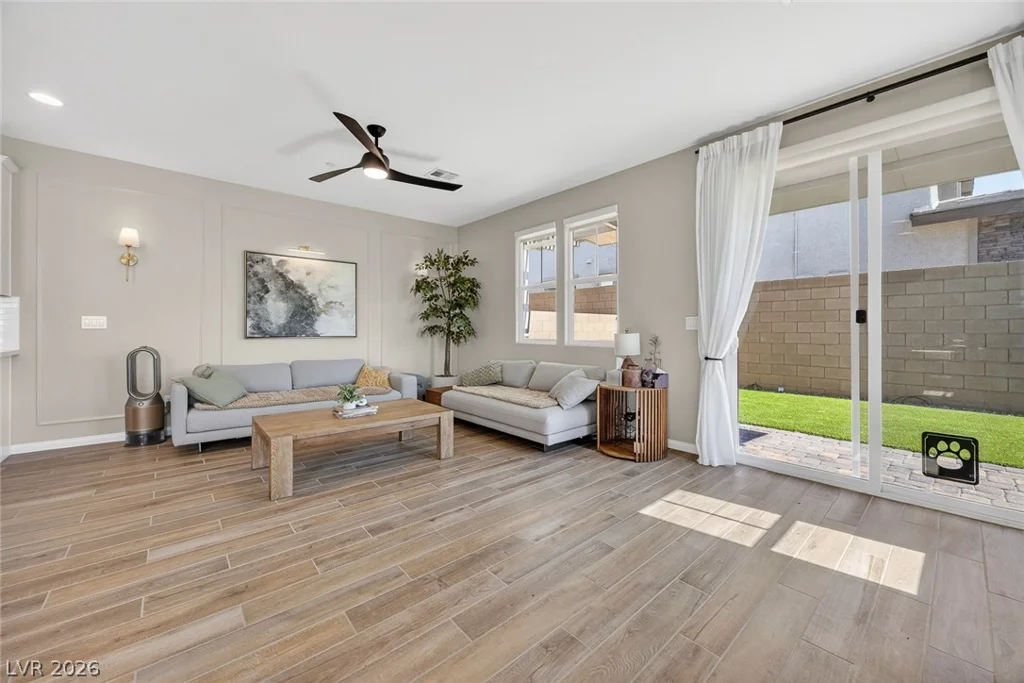 706 Monroe Hill, Henderson, NV 89011