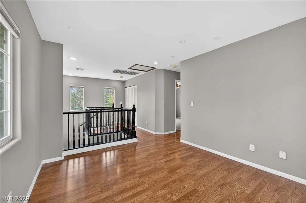1176 Paradise Desert, Henderson, NV 89002
