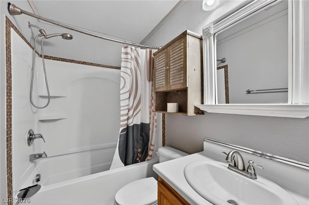 1176 Paradise Desert, Henderson, NV 89002