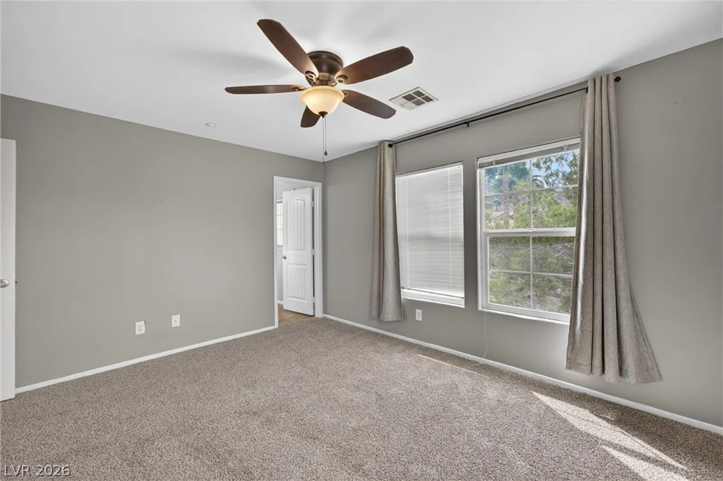 1176 Paradise Desert, Henderson, NV 89002