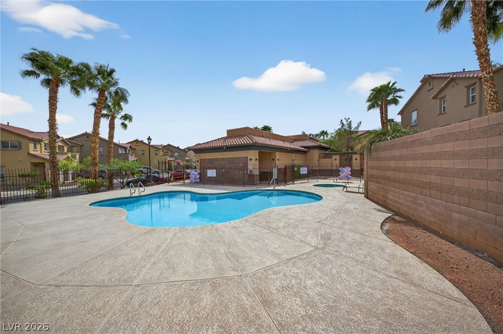 1176 Paradise Desert, Henderson, NV 89002