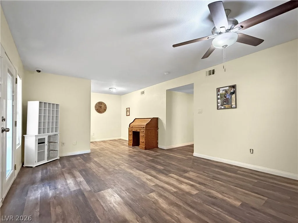 870 B, Boulder City, NV 89005