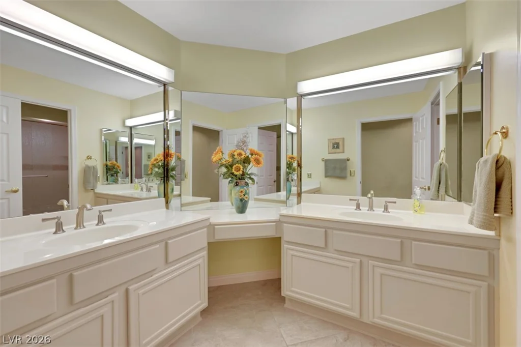 2921 Golf Links, Las Vegas, NV 89134