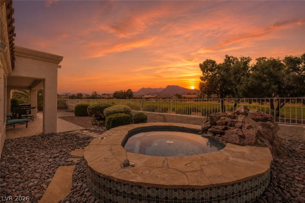 2921 Golf Links, Las Vegas, NV 89134