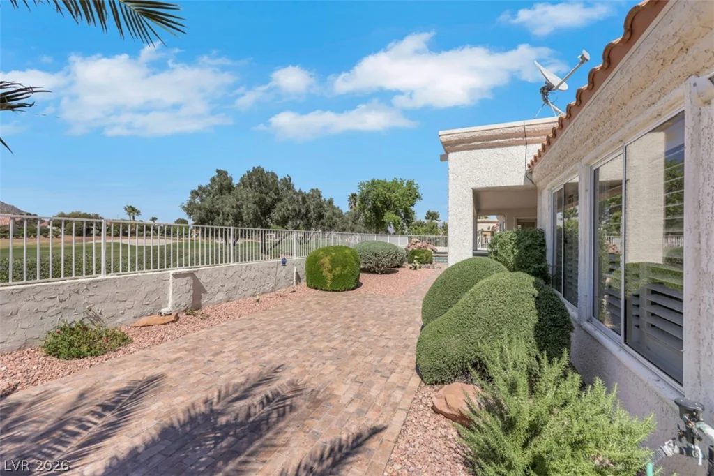 2921 Golf Links, Las Vegas, NV 89134