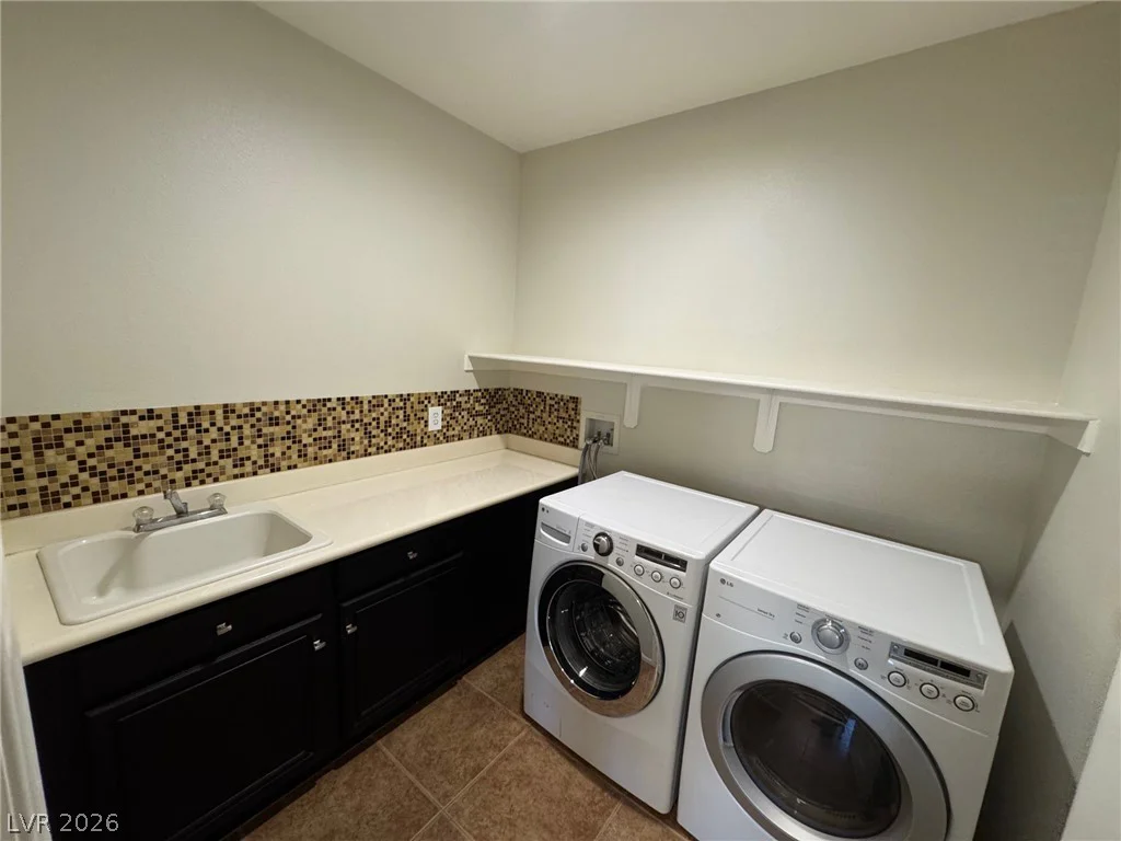 7621 Port Orchard, Las Vegas, NV 89113
