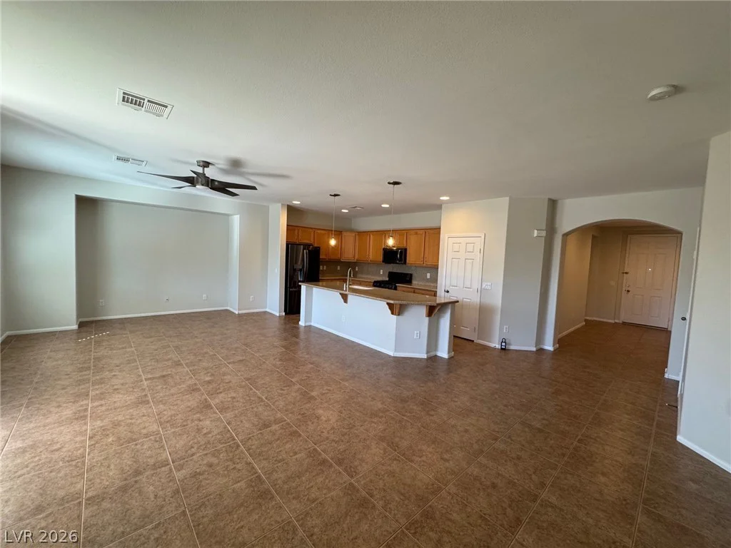 7621 Port Orchard, Las Vegas, NV 89113