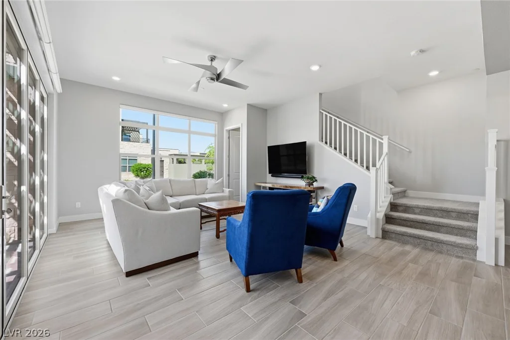 4238 Swift, Las Vegas, NV 89135