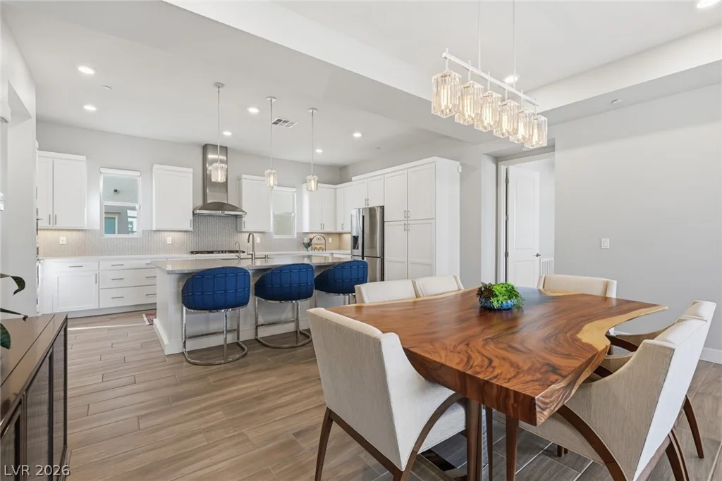 4238 Swift, Las Vegas, NV 89135
