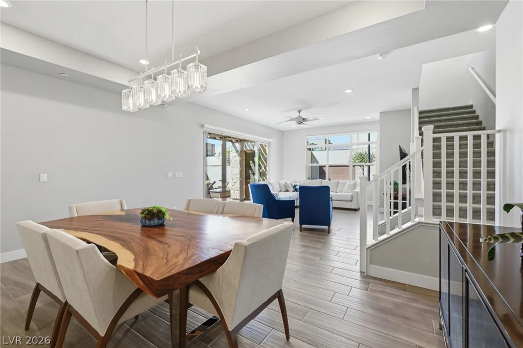 4238 Swift, Las Vegas, NV 89135