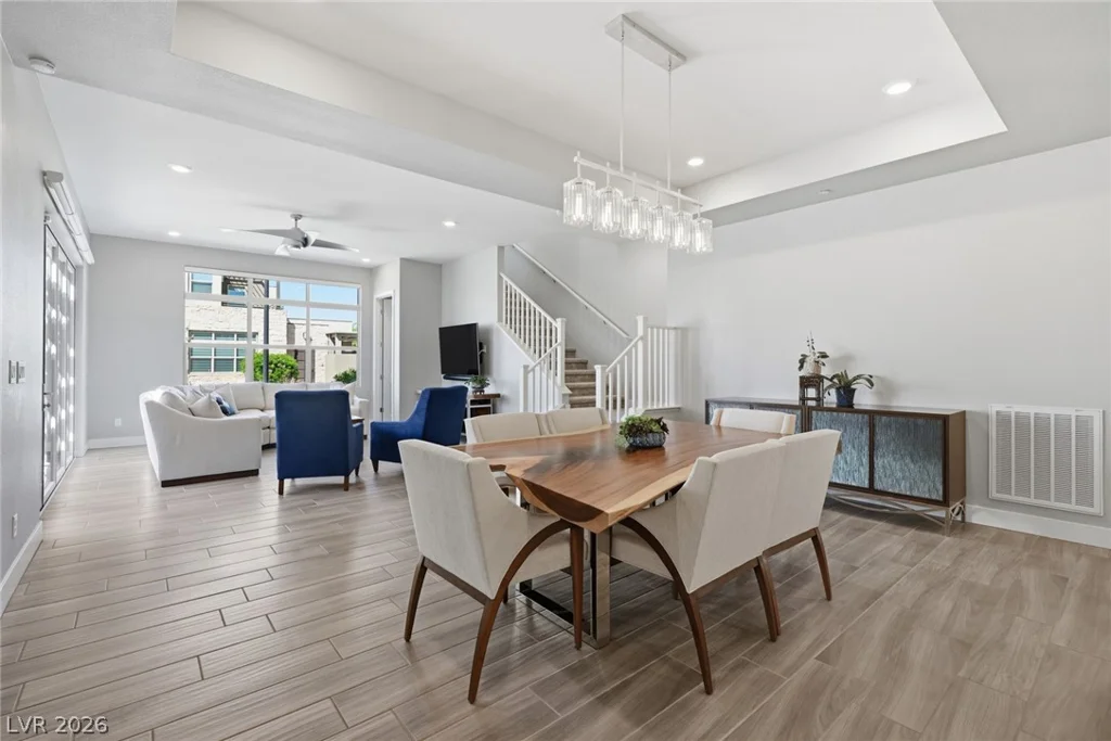 4238 Swift, Las Vegas, NV 89135
