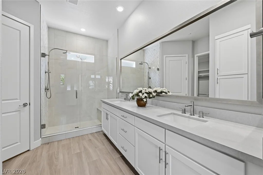 4238 Swift, Las Vegas, NV 89135