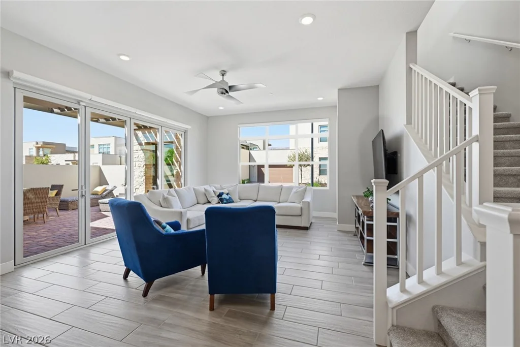 4238 Swift, Las Vegas, NV 89135