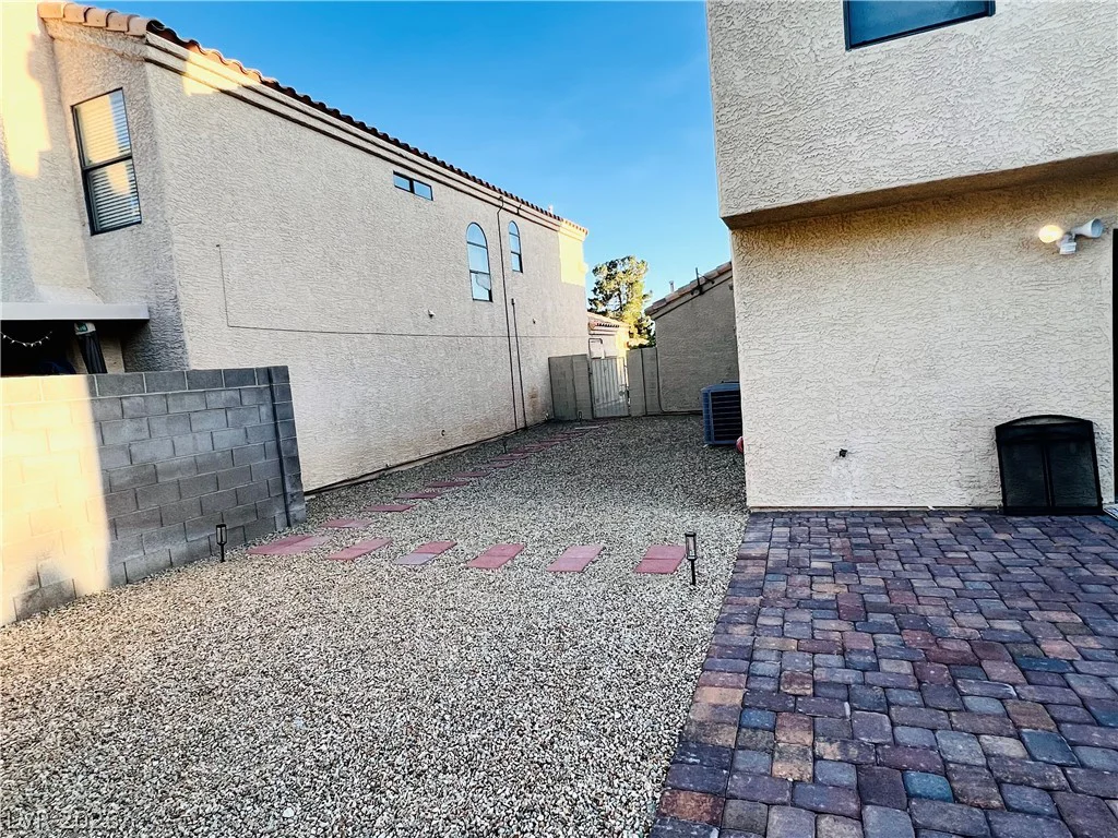 9528 Wooden Pier, Las Vegas, NV 89117