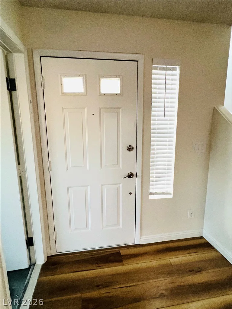 9528 Wooden Pier, Las Vegas, NV 89117