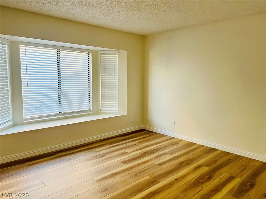 9528 Wooden Pier, Las Vegas, NV 89117