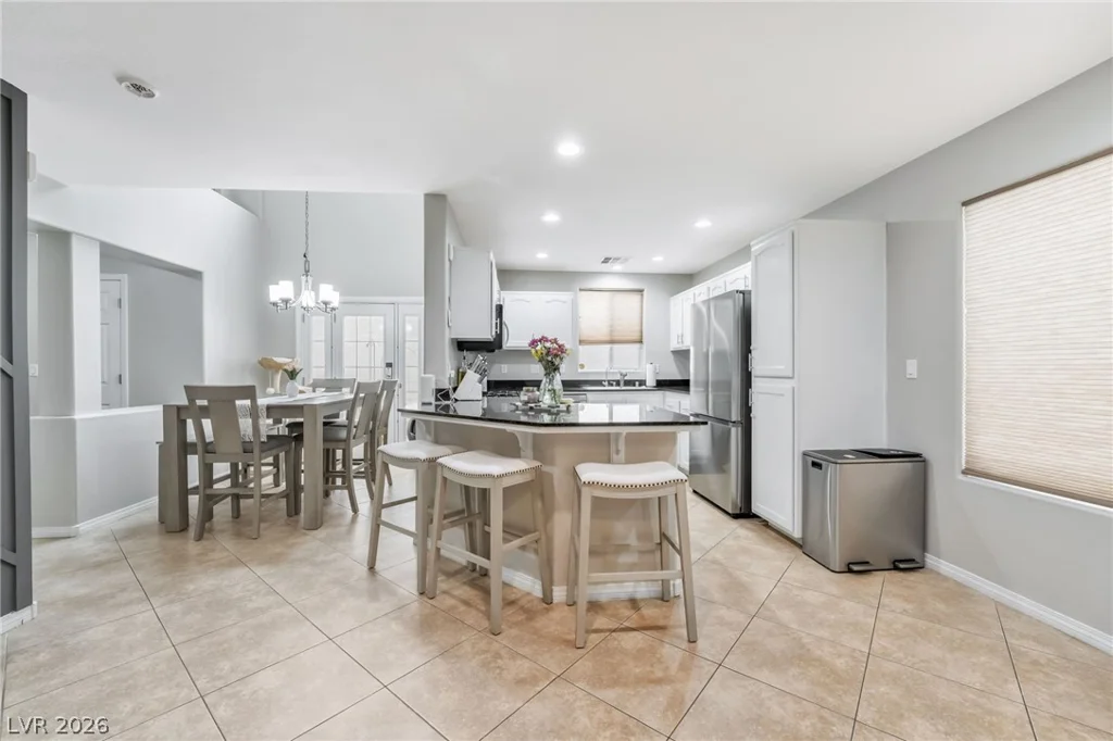7264 Larix, Las Vegas, NV 89113