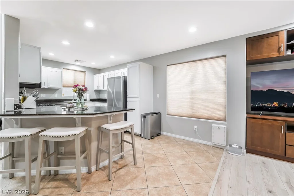 7264 Larix, Las Vegas, NV 89113