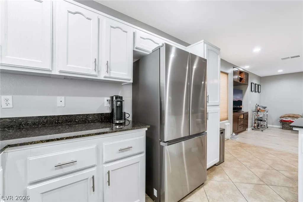 7264 Larix, Las Vegas, NV 89113