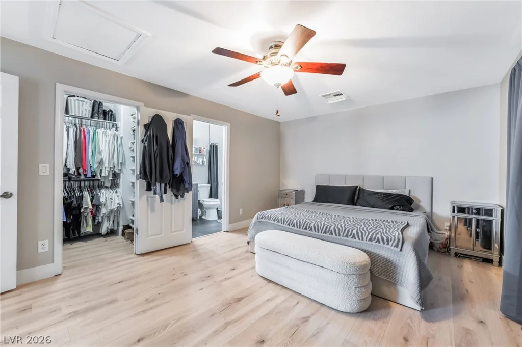 7264 Larix, Las Vegas, NV 89113