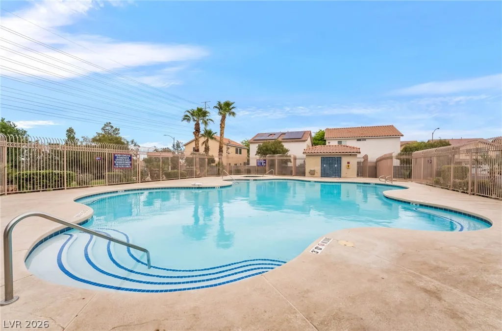 7264 Larix, Las Vegas, NV 89113