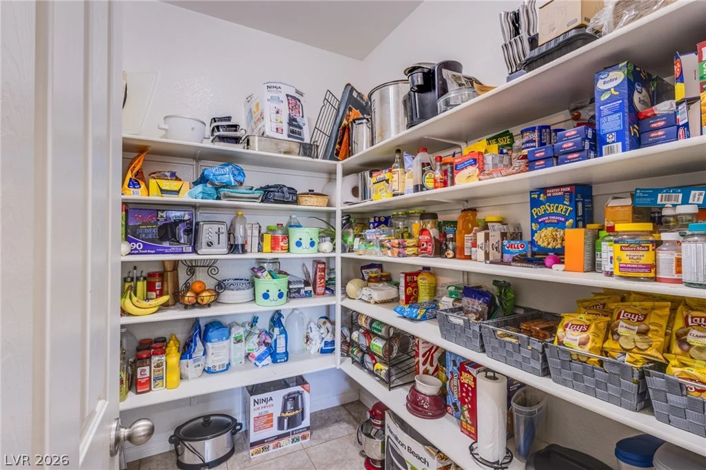 5631 Sophie Belle, Las Vegas, NV 89131