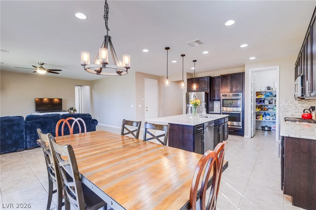 5631 Sophie Belle, Las Vegas, NV 89131