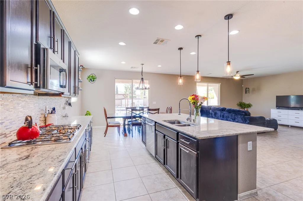 5631 Sophie Belle, Las Vegas, NV 89131