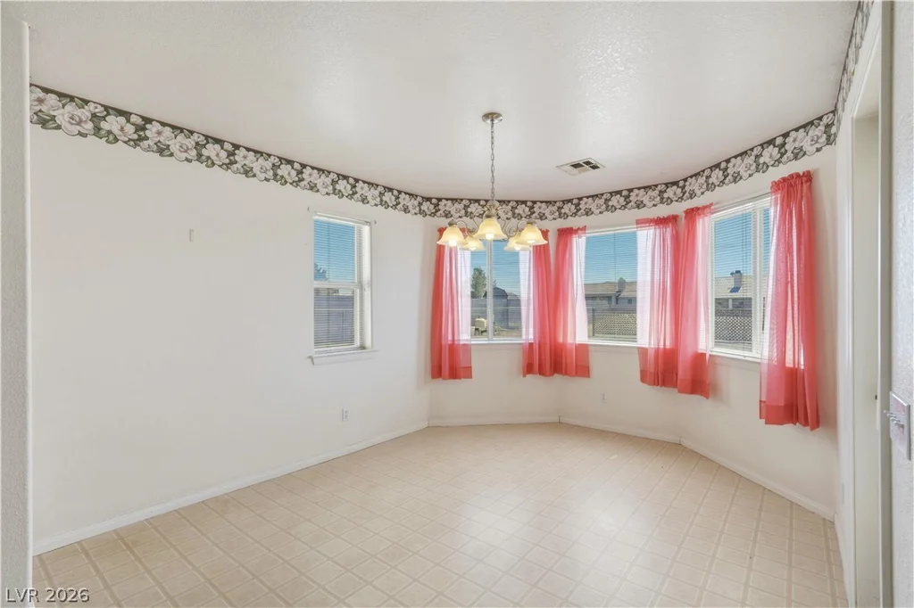 401 Arapahoe, Pahrump, NV 89048