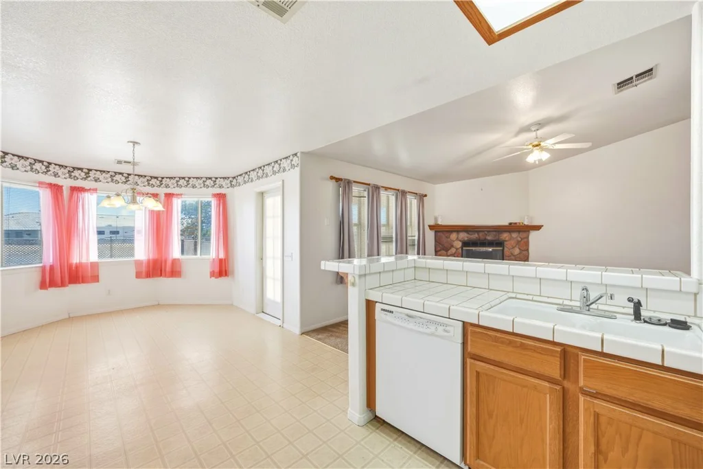 401 Arapahoe, Pahrump, NV 89048