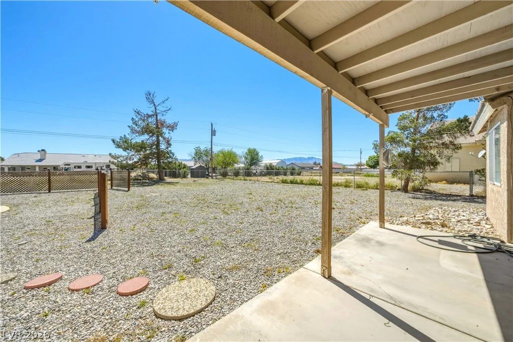 401 Arapahoe, Pahrump, NV 89048