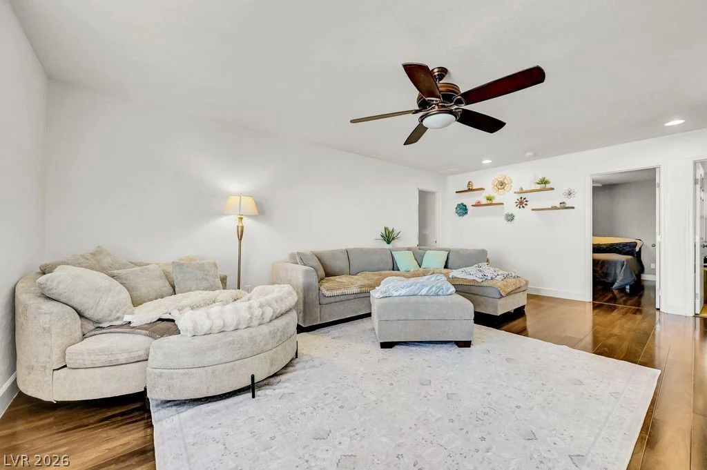5597 Lodgepole Pine, Las Vegas, NV 89139