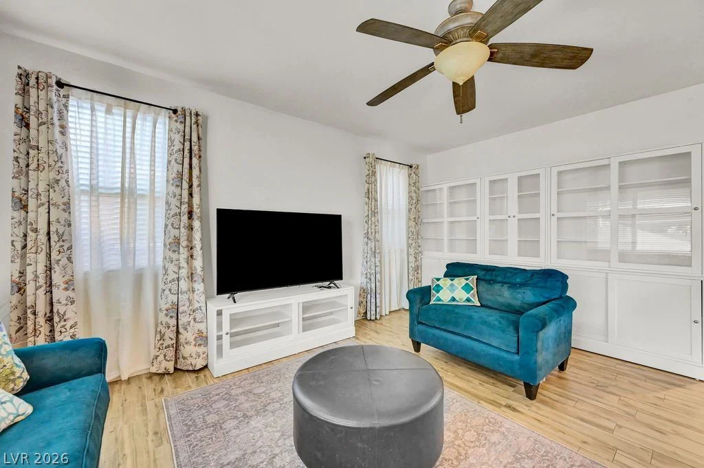 5597 Lodgepole Pine, Las Vegas, NV 89139