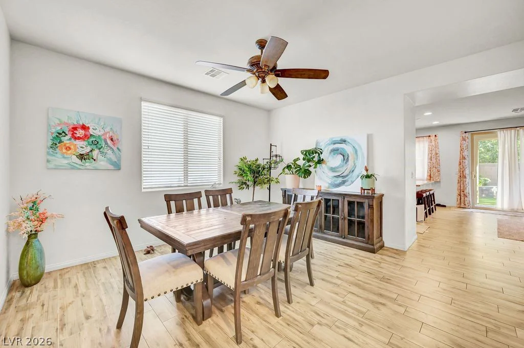 5597 Lodgepole Pine, Las Vegas, NV 89139