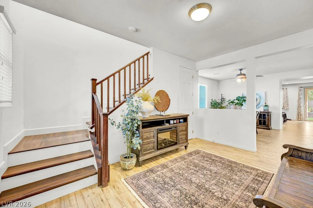 5597 Lodgepole Pine, Las Vegas, NV 89139