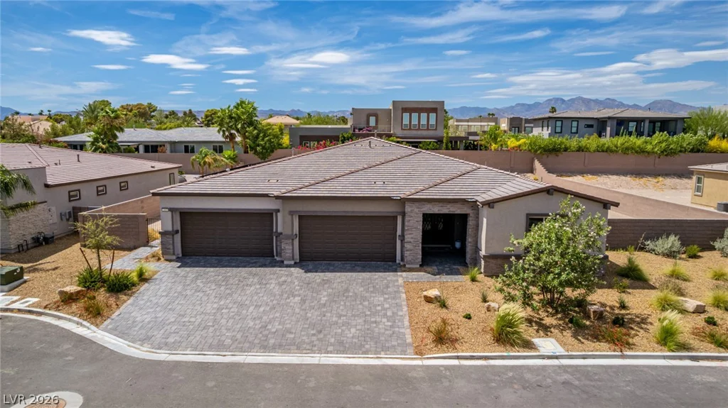 2669 Pioneer Estates, Las Vegas, NV 89117